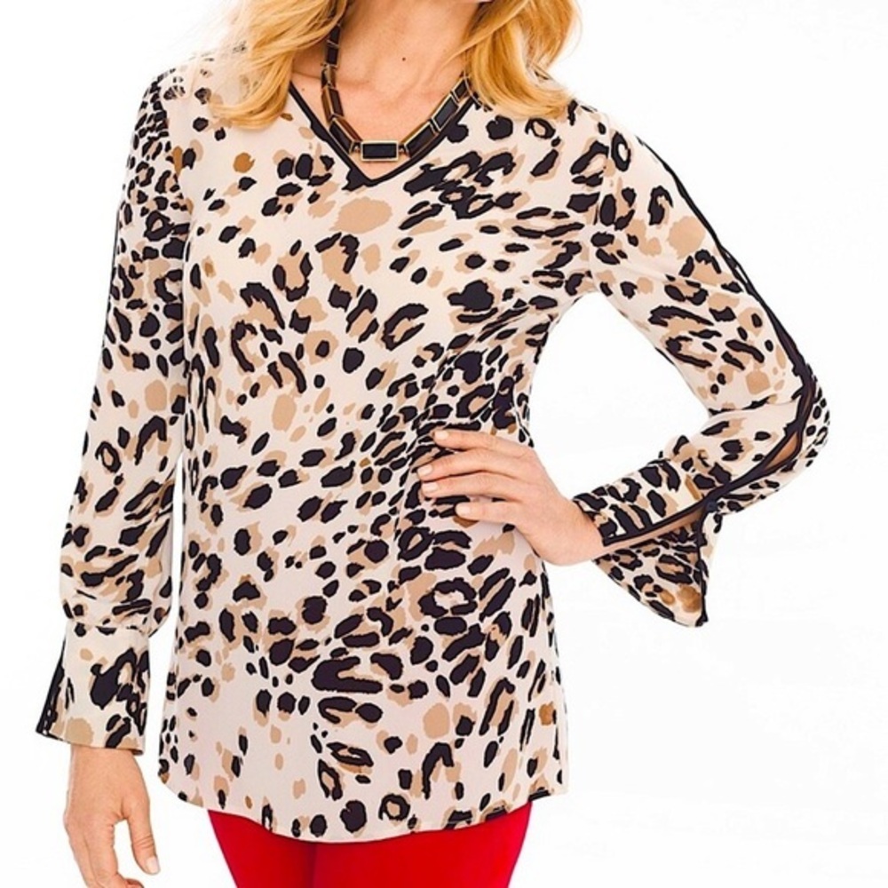 Chico's Elegant Leopard Print Long Sleeve V-Neck Blouse Size Medium Petite